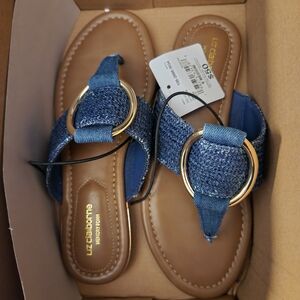 New Liz Claiborne Blue Sandals With Gold Accent And Memory Foam Size 6